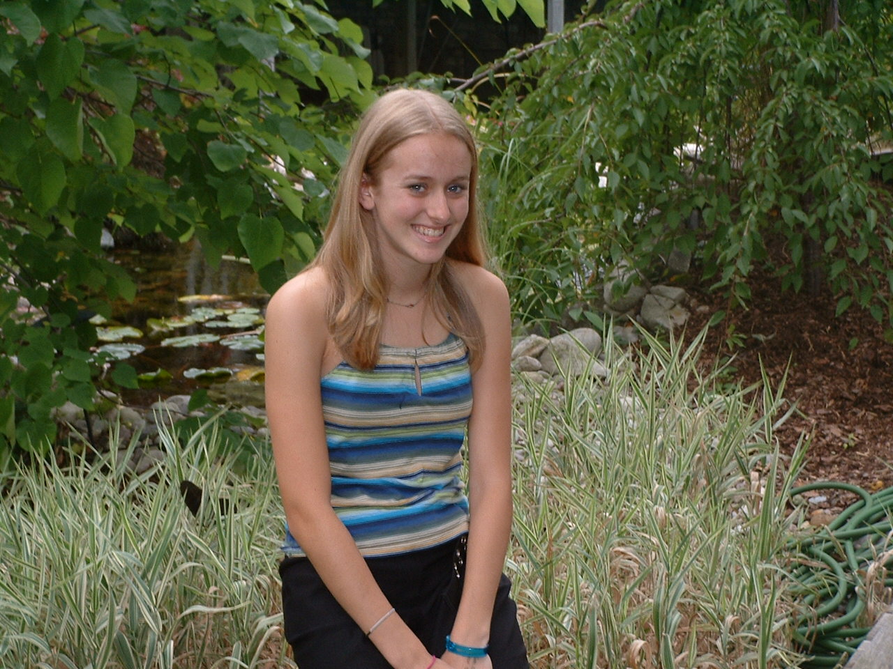 sara001.jpg